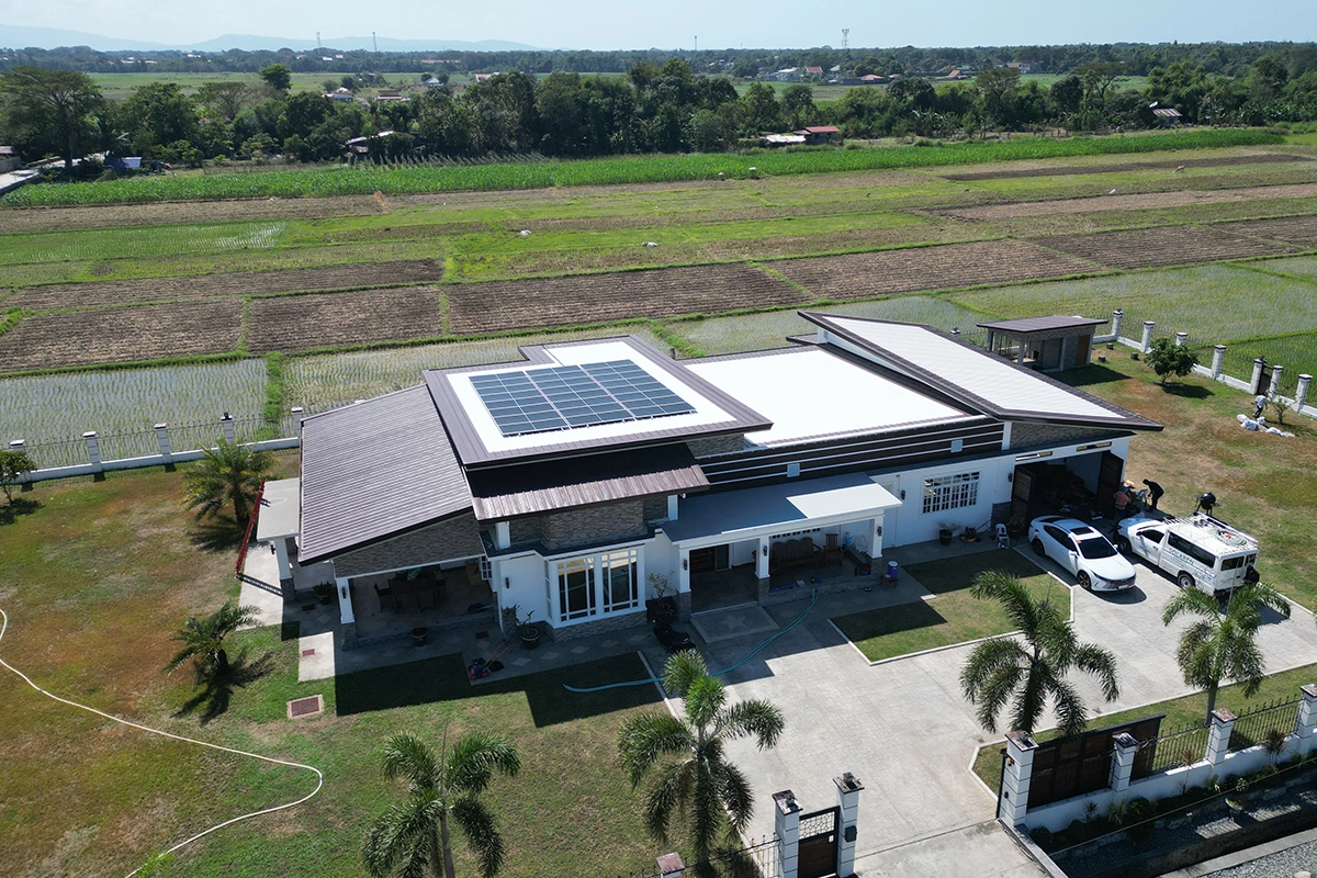 Residential Solar Installation for Premium Homes: Why High-End Properties Need Commercial-Grade Systems 5 Mazure Residence