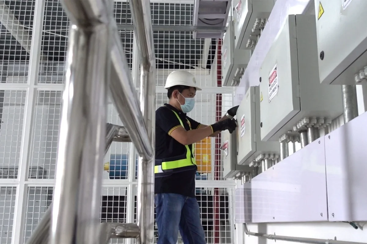 How Much Does Solar Panel Installation Cost for Philippine Businesses in 2026? 4 Why Owning a System Often Makes More Sense Than Leasing One